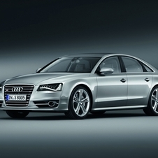 Audi S8