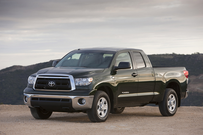 Toyota Tundra Limited 5.7L