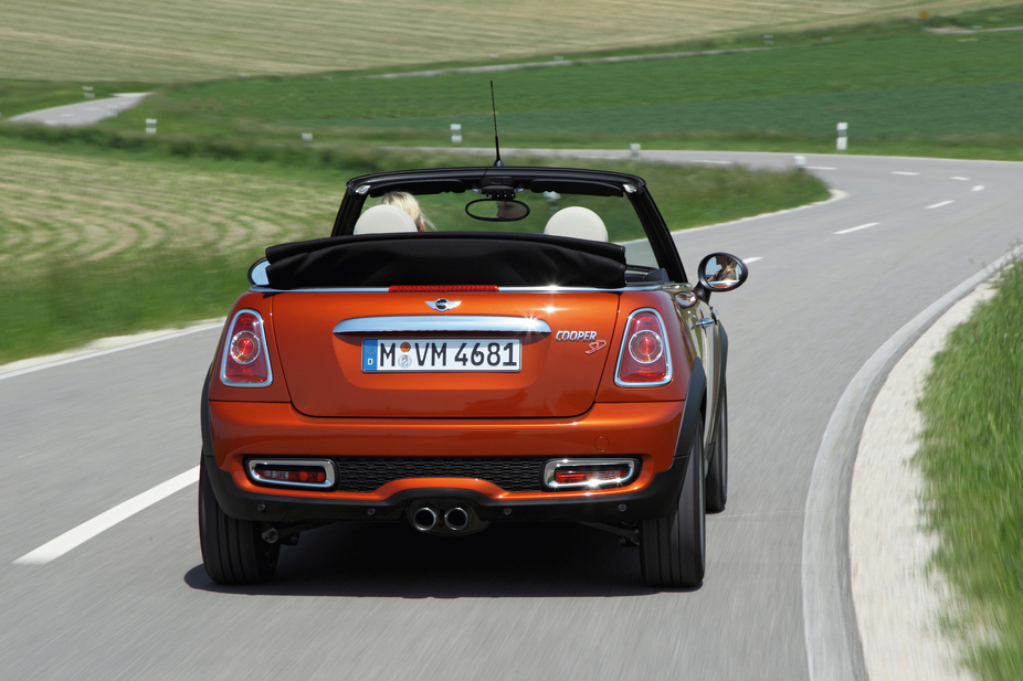 MINI (BMW) Cooper SD Convertible AT