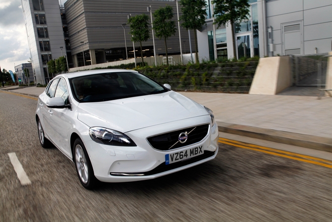 Volvo V40 D4 VED Summum