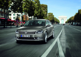 Volkswagen Passat goes into its 7th Generation 