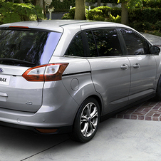 Ford C-MAX: the return to the North American minivan segment