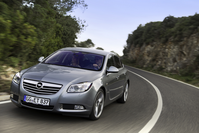 Opel Introduces Insignia Running on LPG