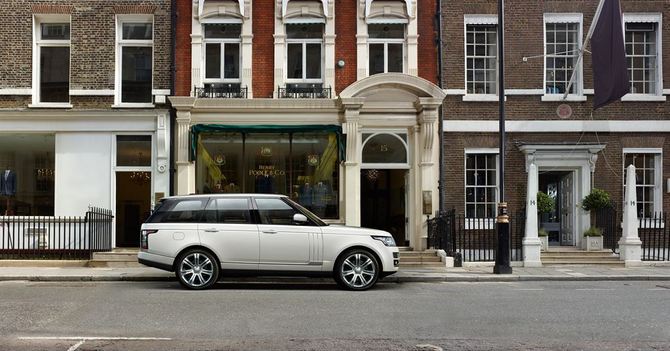 The long wheelbase increases rear legroom by 140mm