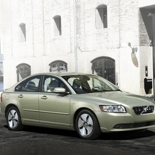 Volvo S40