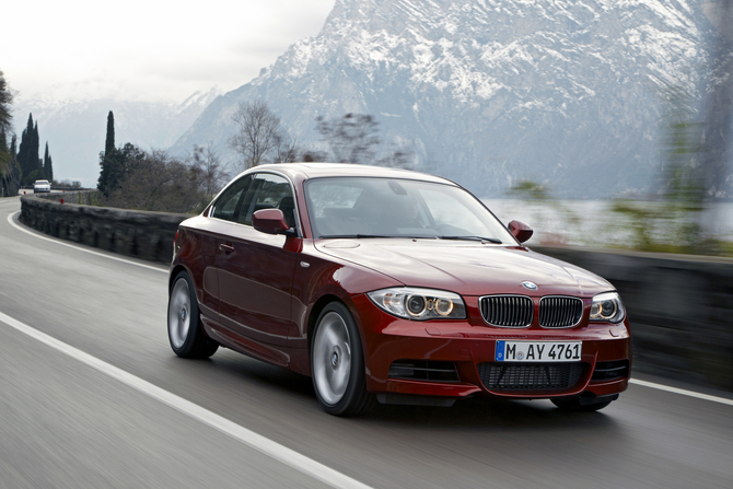 BMW 135i Coupé AT (E82)