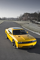 Dodge Challenger Yellow Jacket Adds Adaptive Suspension and Interior Upgrades to 6.4 Liter Hemi V8