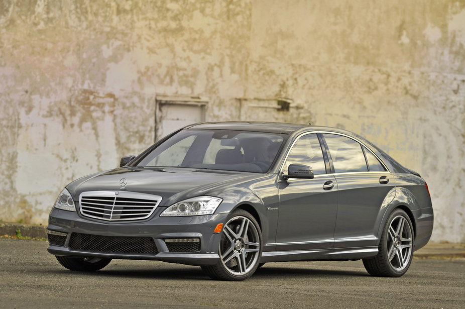 The new S-Class will be revealed in May in Hamburg