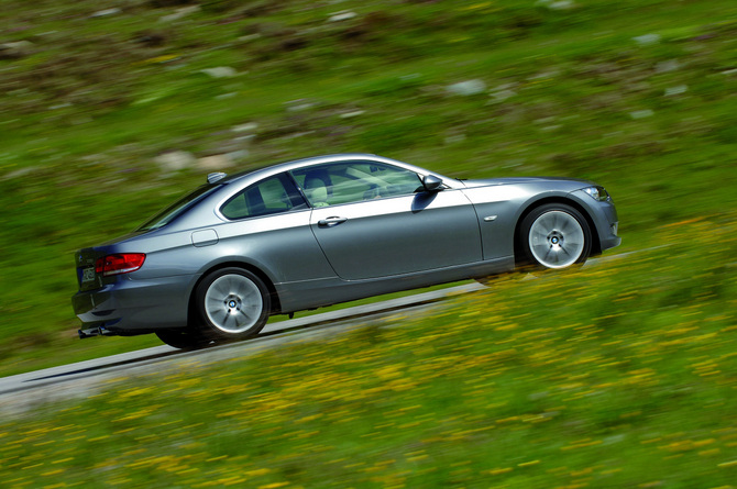 BMW 335i xDrive Coupe (E92)