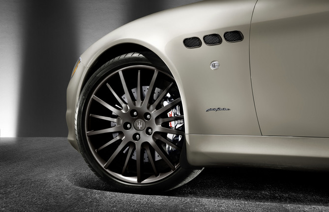 Maserati Quattroporte Sport GT S “Awards Edition” 