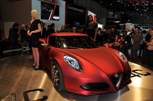 Alfa Romeo nveils the 4C Concept in Geneva