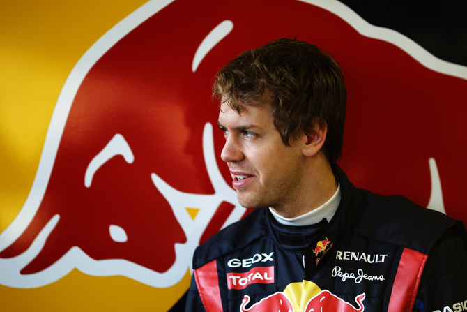 Vettel closes deal with Red Bull until 2014 Vettel closes deal with Red Bull until 2014