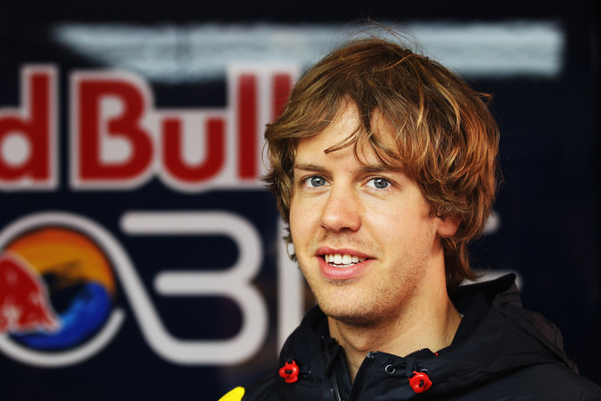 Vettel says his team needs an F-Duct system Vettel says his team needs an F-Duct system