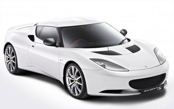 New Esprit supercar gets Lotus developed V8