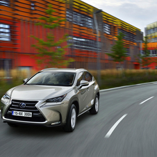 Lexus NX 300h Business FWD