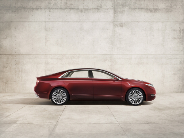 Lincoln MKZ Concept Looks at Lincolns Future Lincoln MKZ Concept Looks at Lincolns Future