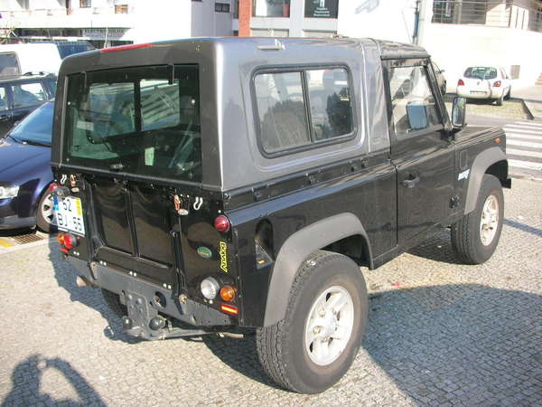 Land Rover 110 Defender Hard Top S