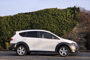 Seat Altea Freetrack 2.0 TDI CR DPF 4 (09)