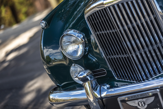 Bentley S2 Continental Flying Spur