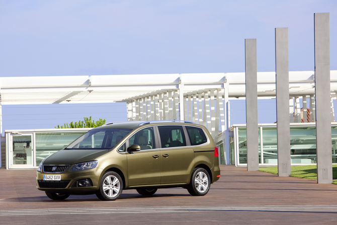 Seat Alhambra 1.4 TSI 150hp Reference