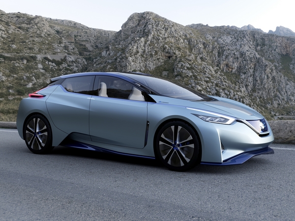 Even in manual mode, the autonomous driving technology has been developed to assist in driving, if necessary Even in manual mode, the autonomous driving technology has been developed to assist in driving, if necessary
