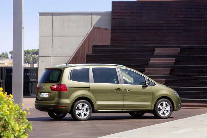 Seat Alhambra 1.4 TSI 150hp Reference