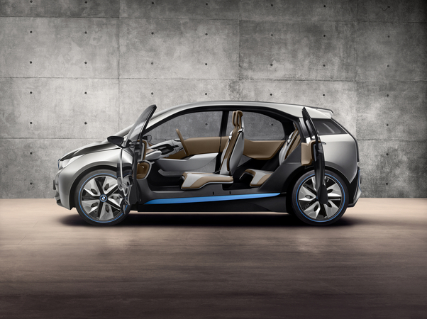 O i3 tem linhas de design muito arrojadas, que ainda não se sabe se serão totalmente mantidas O i3 tem linhas de design muito arrojadas, que ainda não se sabe se serão totalmente mantidas