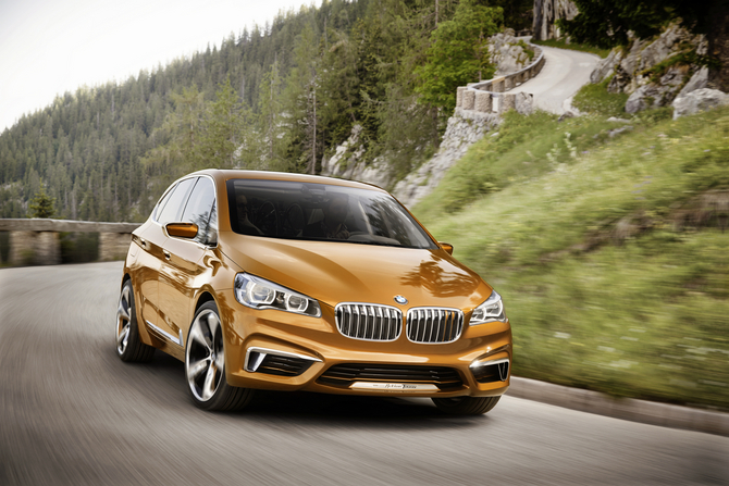 BMW Concept Active Tourer Outdoor