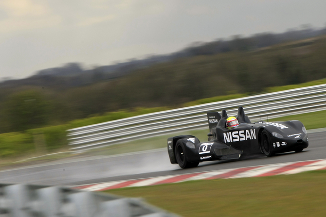 O Nissan DeltaWing está a apenas dois meses de se estrear em Le Mans, dentro de dois meses