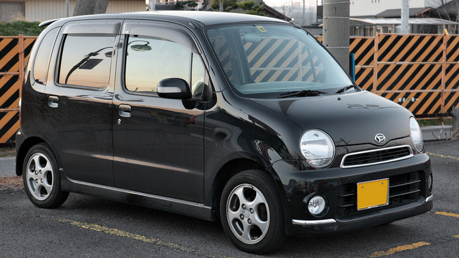 Daihatsu Move Latte Cool VS