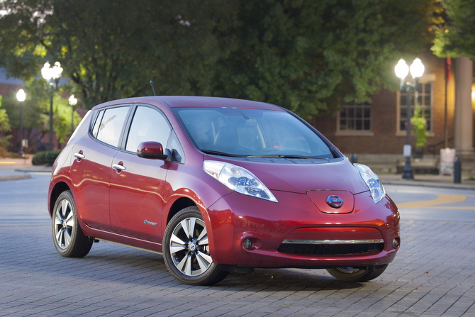 O Nissan Leaf está à venda desde dezembro de 2010 O Nissan Leaf está à venda desde dezembro de 2010