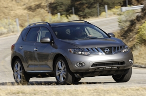 Nissan Murano LE 2WD