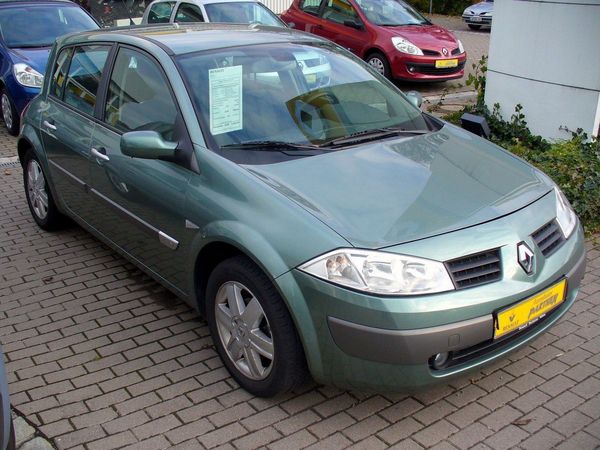 Renault Megane II Hatchback 1.4 16v