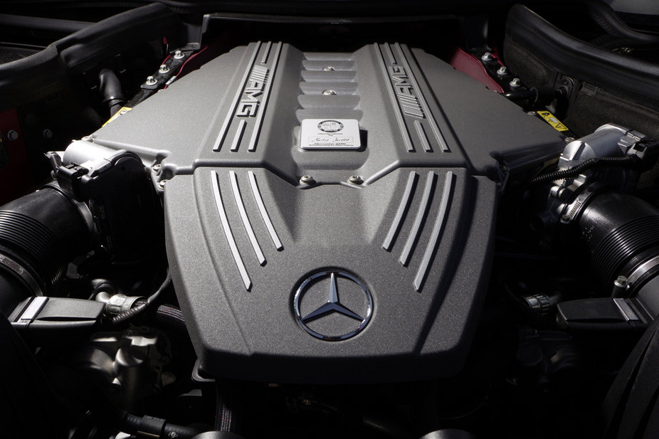 Besides sharing engines with Aston Martin, Mercedes may be willing to share with them platform technology