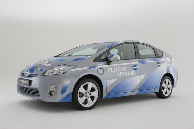 Toyota Prius Plug-in Concept