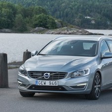 Volvo V60 1.6 T4 Summum