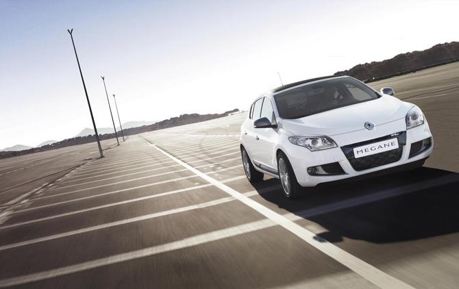 New Mégane GT and GT Line arrive in June New Mégane GT and GT Line arrive in June