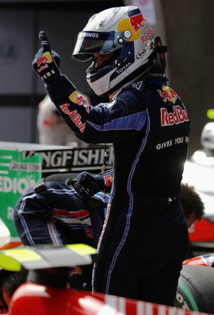 Vettel reaches third pole of the season Vettel reaches third pole of the season