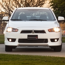 Mitsubishi Lancer ES