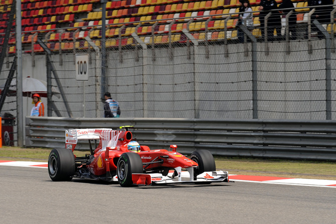 Vettel reaches third pole of the season Vettel reaches third pole of the season