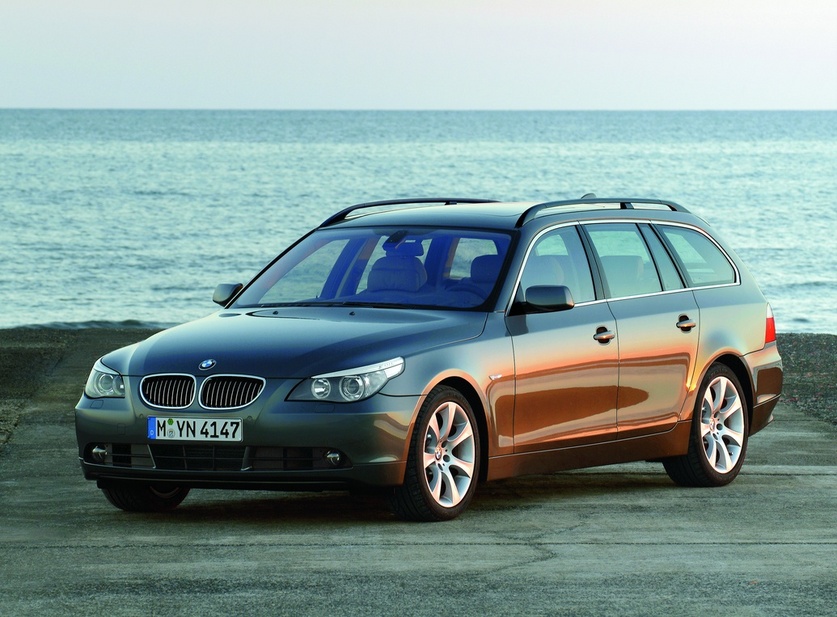 BMW 545i Touring Automatic