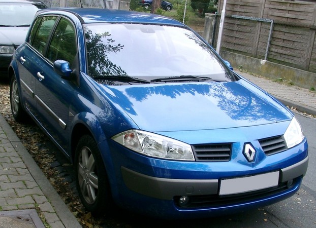 Renault Megane II Hatchback 1.9dCi 120