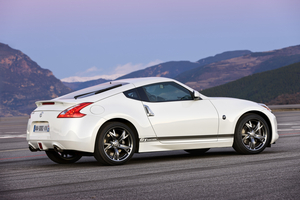 Nissan 370Z Coupe 3.7 V6 GT