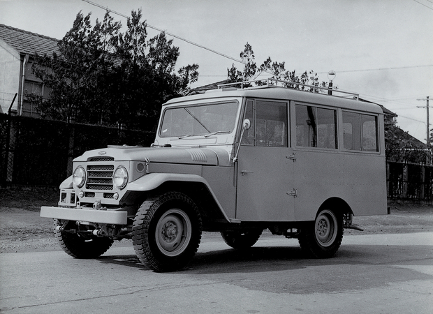 Toyota Land Cruiser Station Wagon