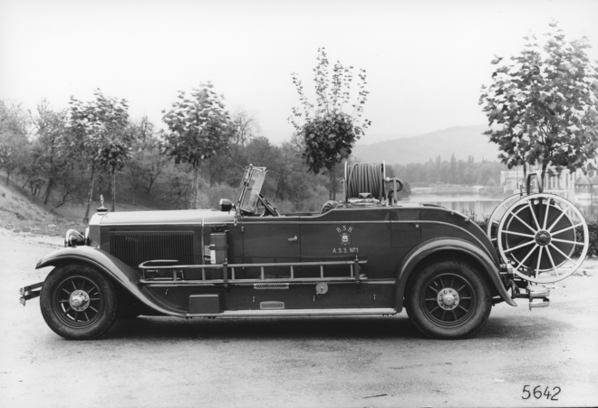 Mercedes-Benz Nürburg Fire chief vehicle