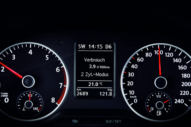 Volkswagen Polo BlueGT Tries to Bridge Performance/Efficiency Divide