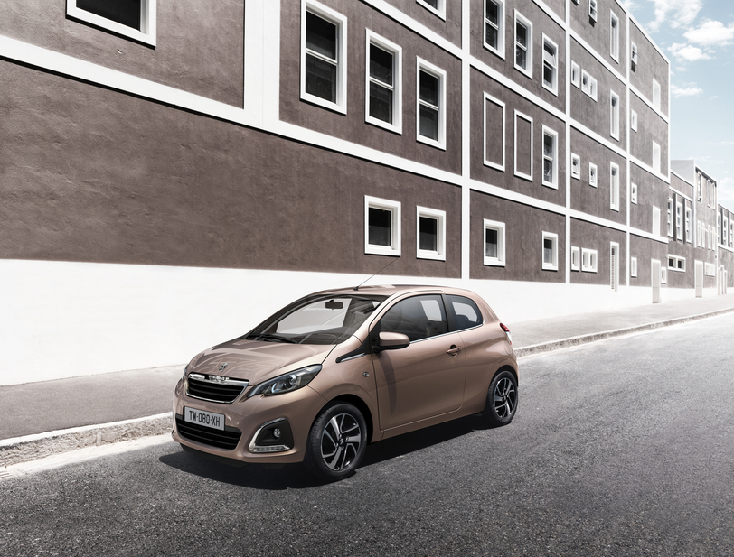 Peugeot 108 TOP SE Roland Garros 1.2 Pure Tech