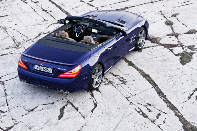 Mercedes SL65 AMG com Biturbo V12 no topo da gama