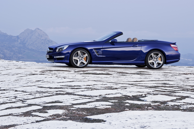 Mercedes SL65 AMG com Biturbo V12 no topo da gama