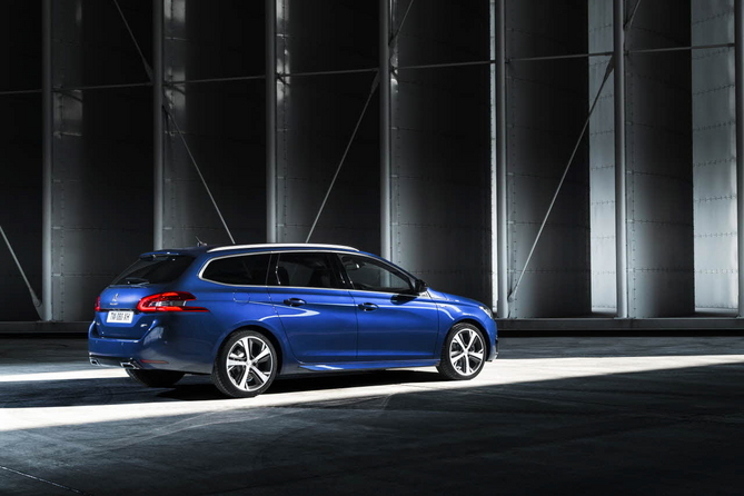 Peugeot 308 SW 2.0 BlueHDi